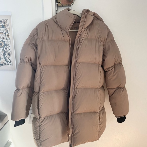 Aritzia Park City Mid Puffer Clay - Picture 3 of 8
